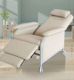 Classic wooden chair - Image 4